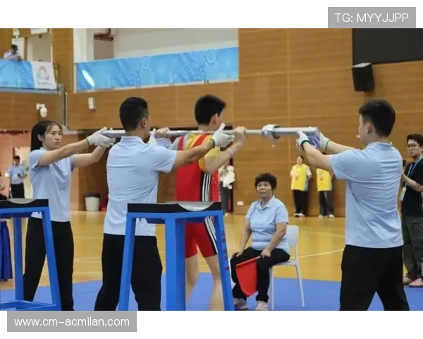 举重竞赛采用生物力学数据反馈，选手动作更标准