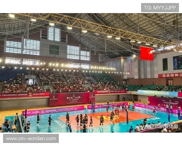 女排队一路连胜点燃主场气氛