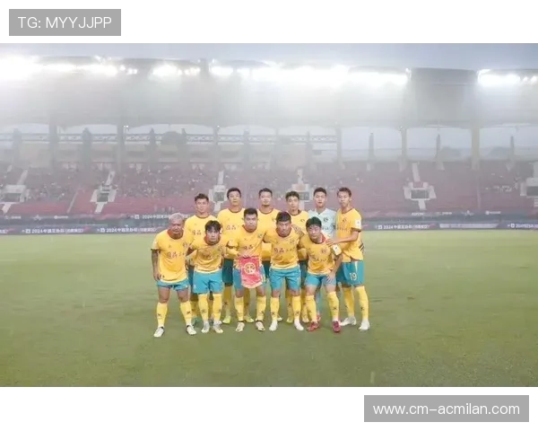 申花艾迪柏佳骏防守铁壁