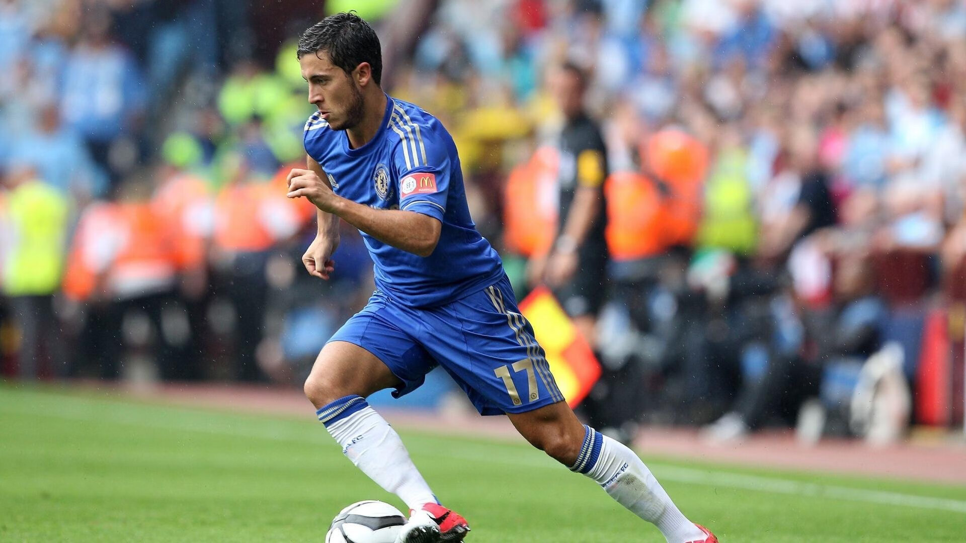 乔治·巴尔：冷静的思维和精准的球场判断，使他在关键时刻扭转局势