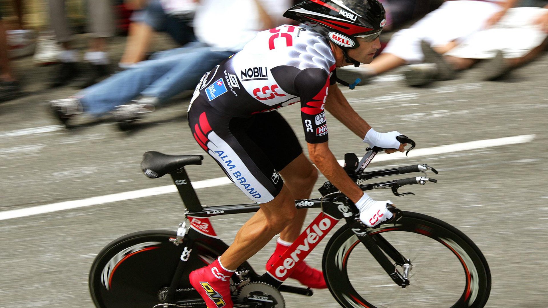 体育新闻中心参与体育大数据治理与应用标准制定，体育大数据特征